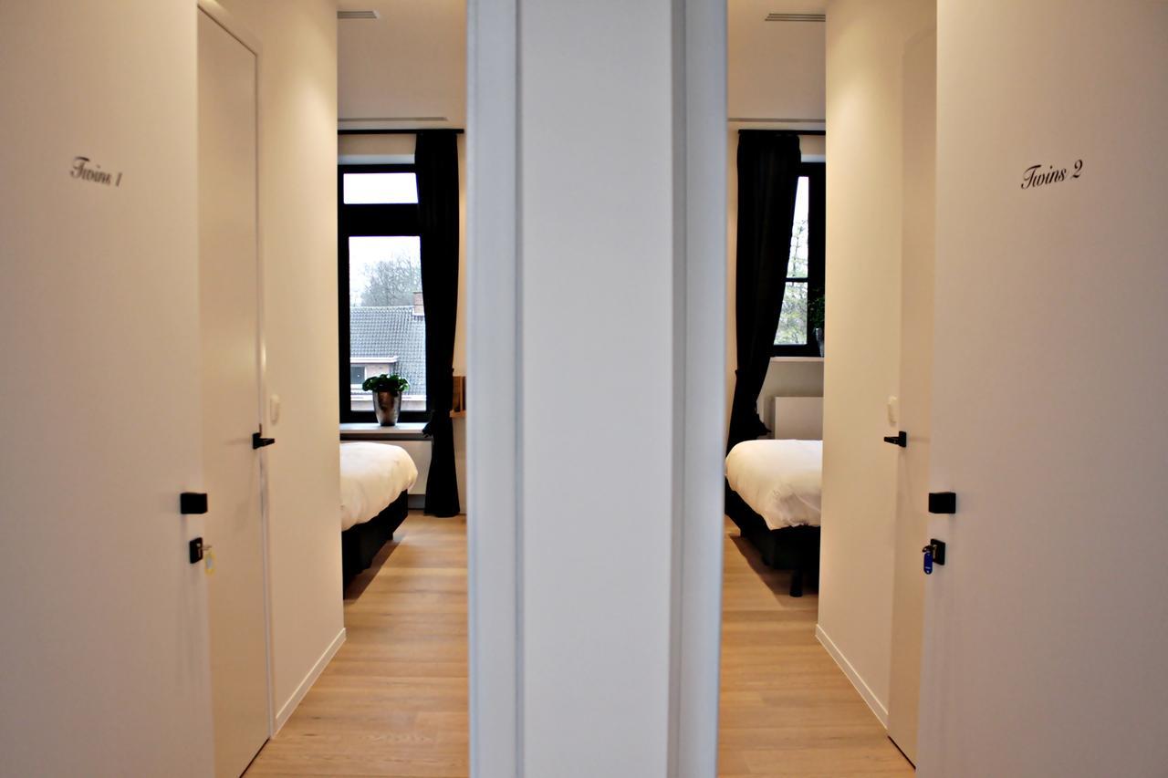 B&B Vienna ลอเคอเร็น ภายนอก รูปภาพ
